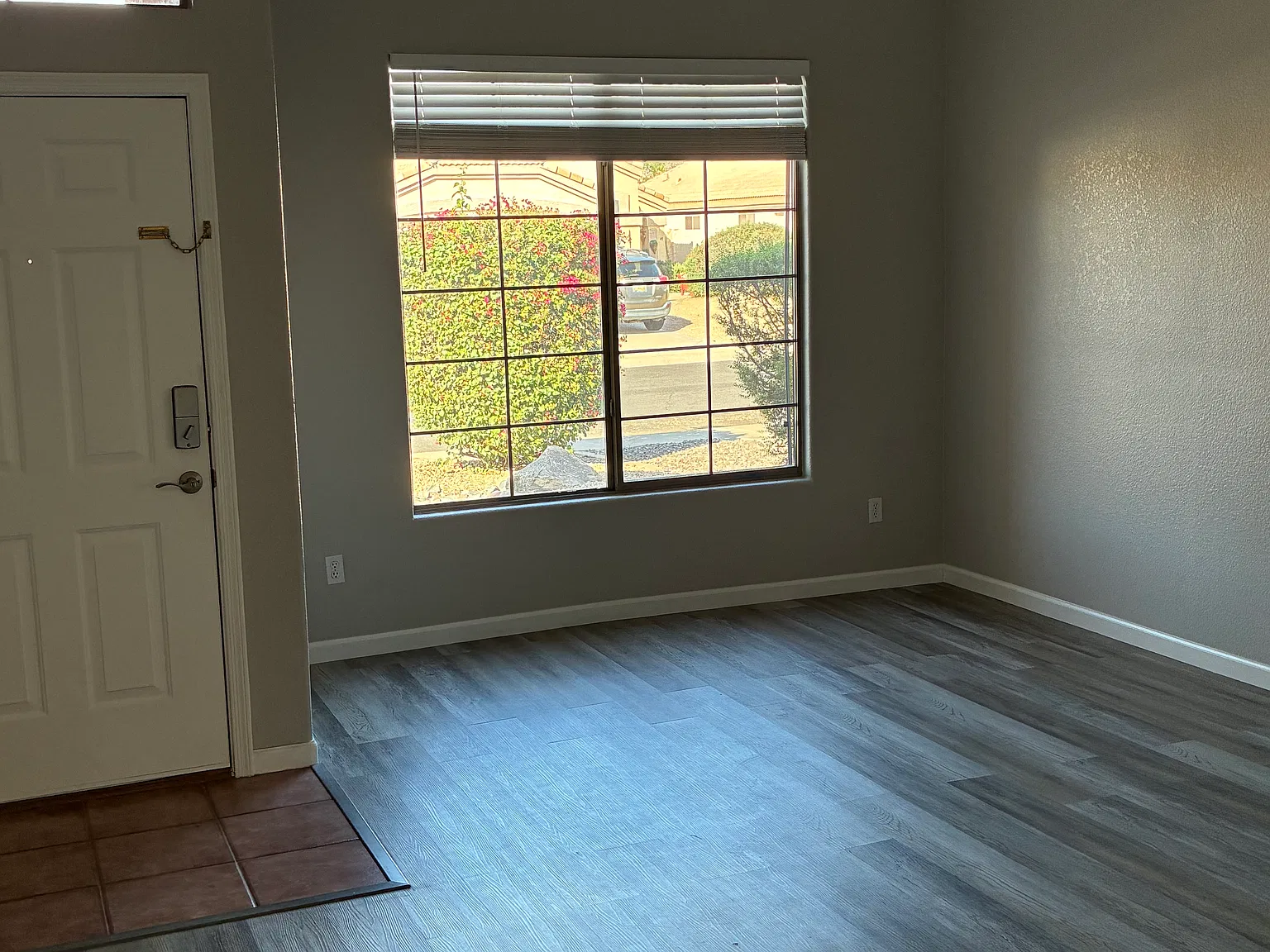 3 bed, 1629 sqft, $2,450 — Photo 2