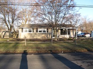 2912 Old Rodgers Rd, Bristol, PA 19007
