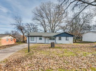 606 Overlook Dr, Midlothian, TX 76065