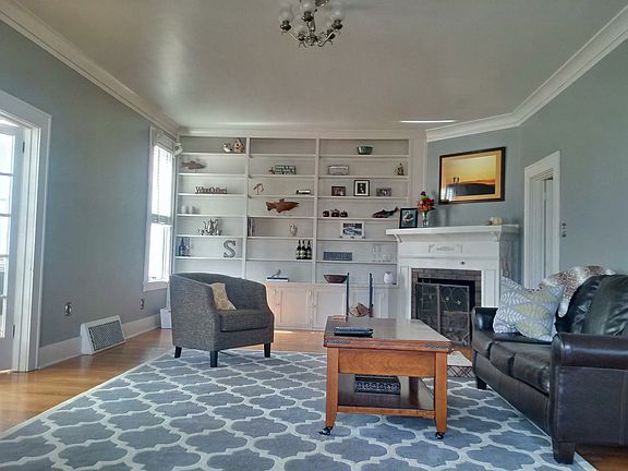 3rd image of 315 N 14th St