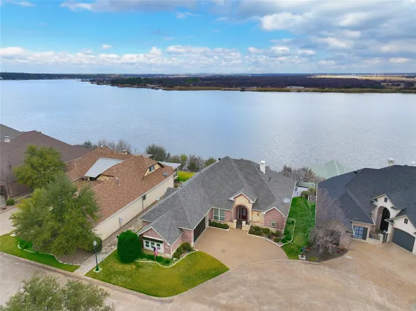 4302 Shale Bluff Ct, Granbury, TX 76048