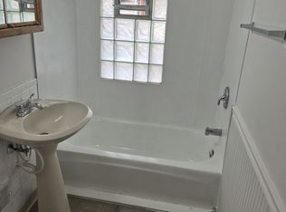 607 W Jefferson St #2, Joliet, IL 60435