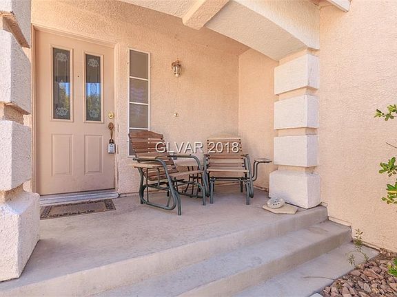 2nd image of 7518 Aurora Glow St
