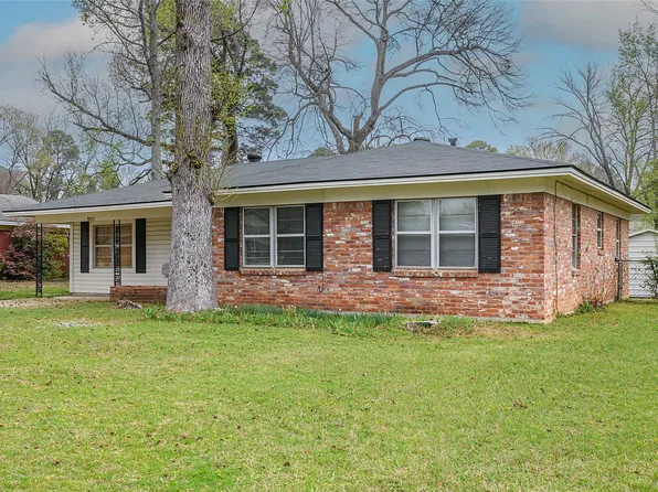 9013 Hilton Dr, Shreveport, LA 71118