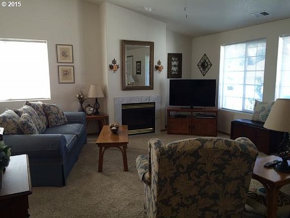 3rd image of 1660 N 18th St Unit 13