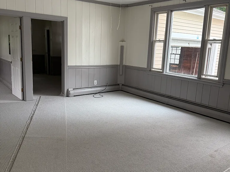 475 Center St #REAR HOUSE — Photo 8