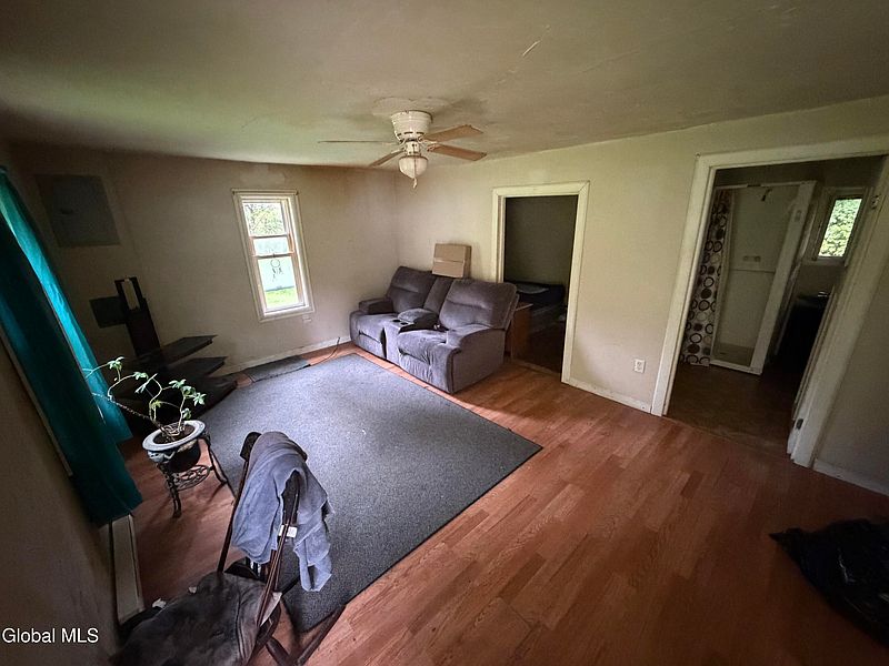 3rd image of 1439 Charlotte Valley Road