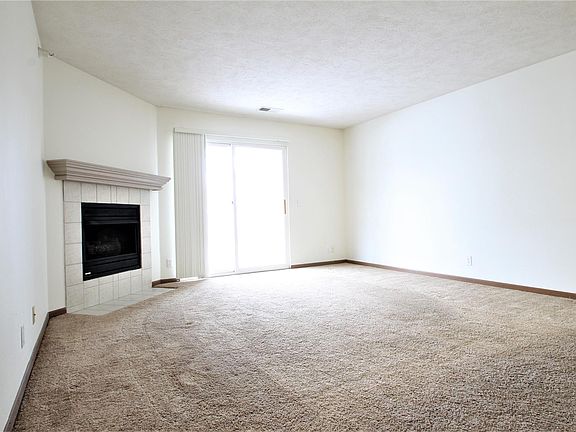 3rd image of 8003 S 48th St APT 303