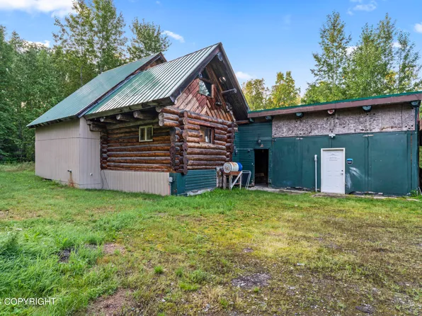 16756 E Moose Hollow Ave, Talkeetna, AK 99676