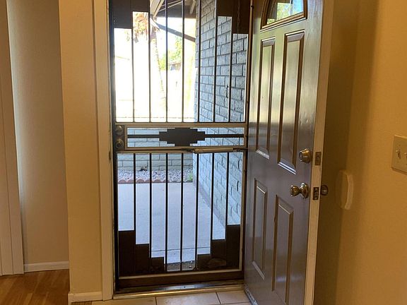 2nd image of 4627 W Puget Ave