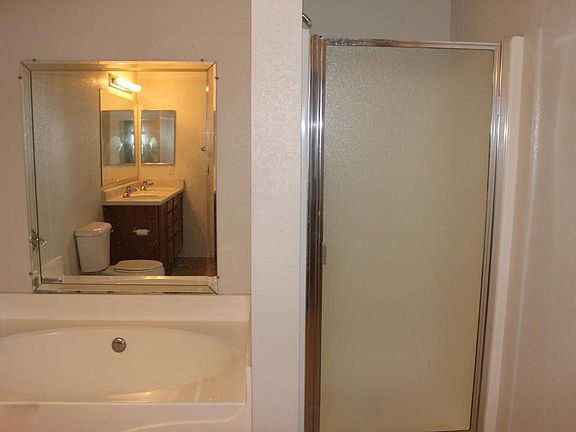4th image of 9451 W Virginia Ave