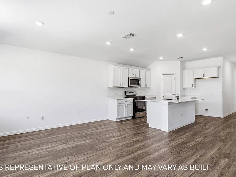 143 Shafter St — Photo 4