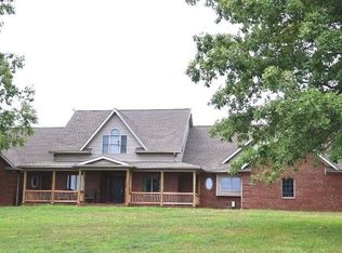 5301 Indian Mound Rd N, Mount Vernon, IN 47620