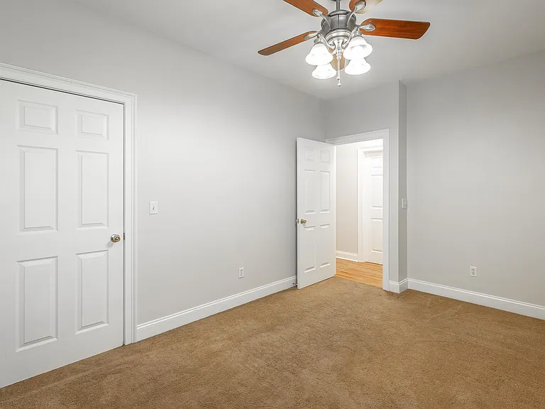 1911 Duncan Ave — Photo 22
