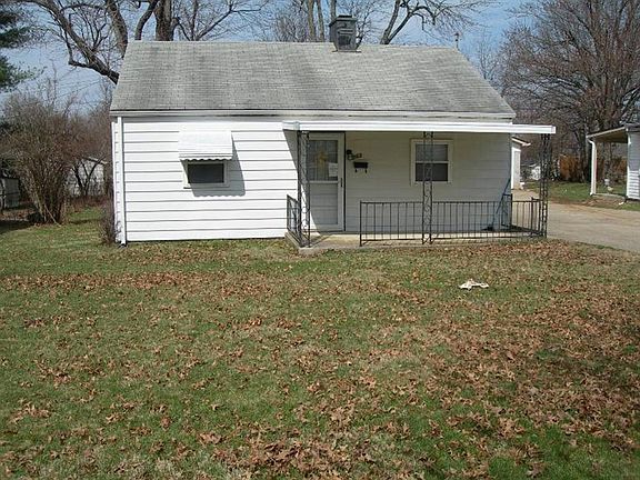 4th image of 963 Marcellus Dr