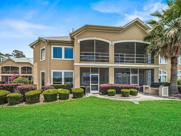 3rd image of 127 W Palm Blvd