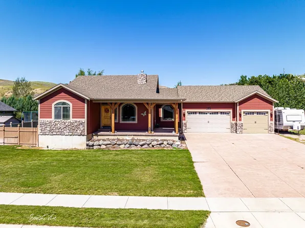 318 Oxford Peak Dr, Inkom, ID 83245