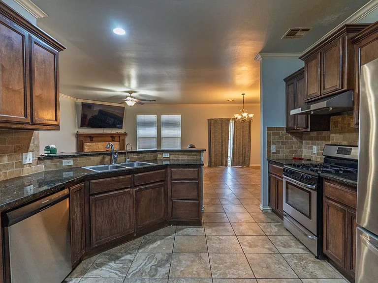 2801 Sunflower Dr — Photo 30