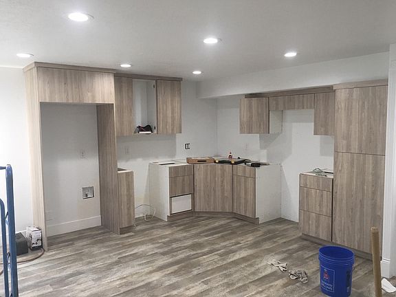 2nd image of 9668 N Oquirrh View Dr