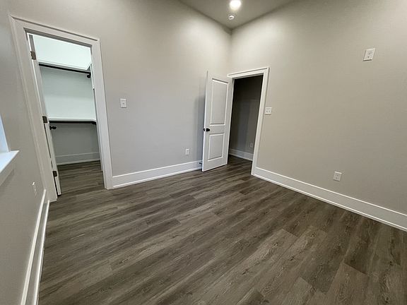 5th image of 1335 Angela St #1335