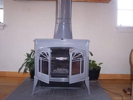 Wood burning stove