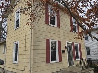 27 W Plum St, Tipp City, OH 45371