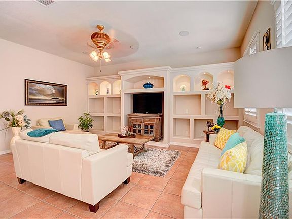 4th image of 13552 Emerald Terrace Dr