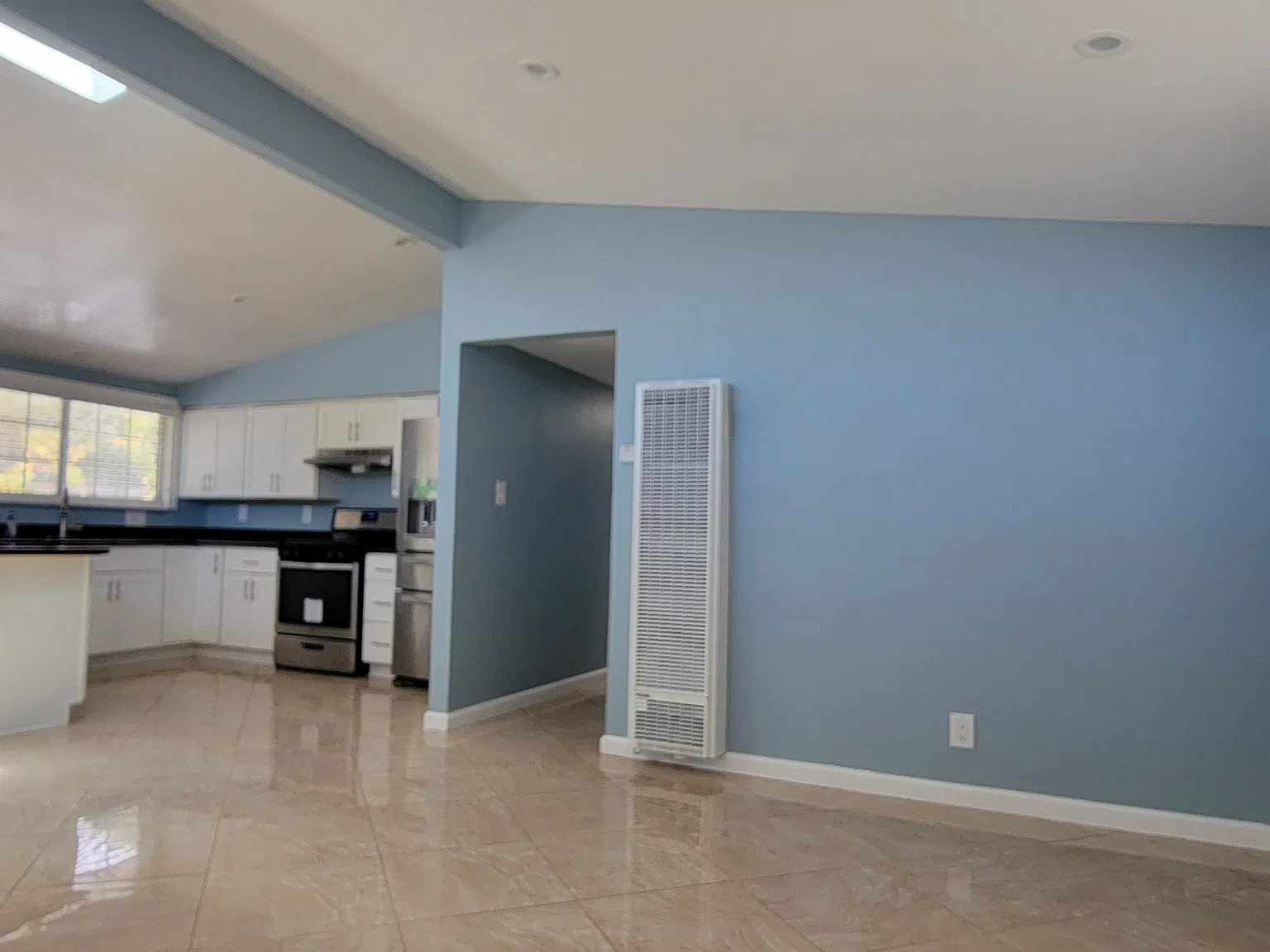 1107 Palamos Ave — Photo 2