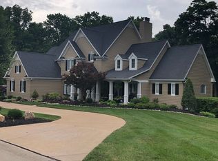17510 Galmiche Ct, Chesterfield, MO 63005