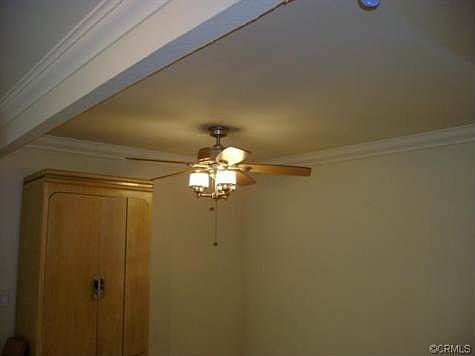 3rd image of 1101 W Macarthur Blvd Unit 234