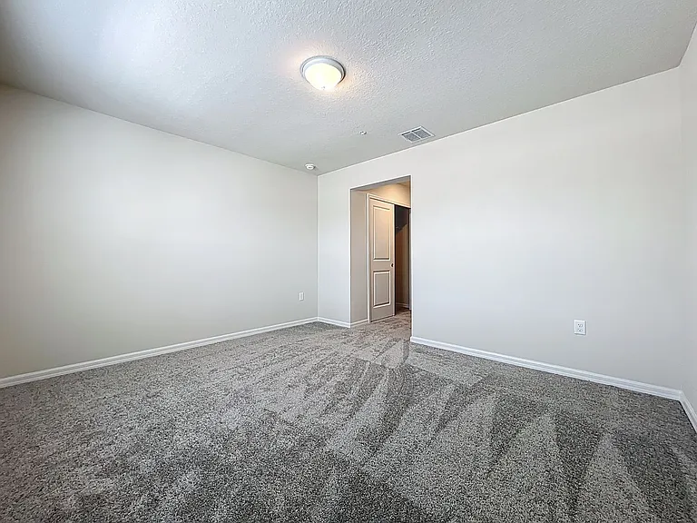 431 Meadowland Point — Photo 35