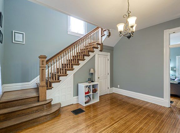3rd image of 1230 Saint Ann St