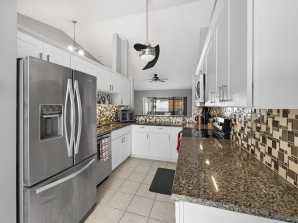 4570 Amherst Drive #86, West Palm Beach, FL 33417