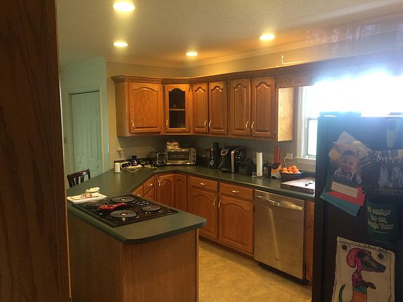 5th image of 416 Manchester Dr