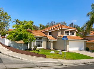 1811 Crystal Ridge Way, Vista, CA 92081