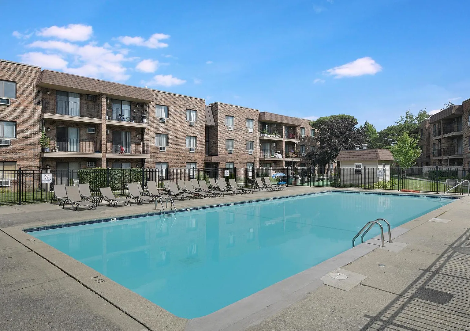 1 bed, 780 sqft, $1,400 — Photo 1