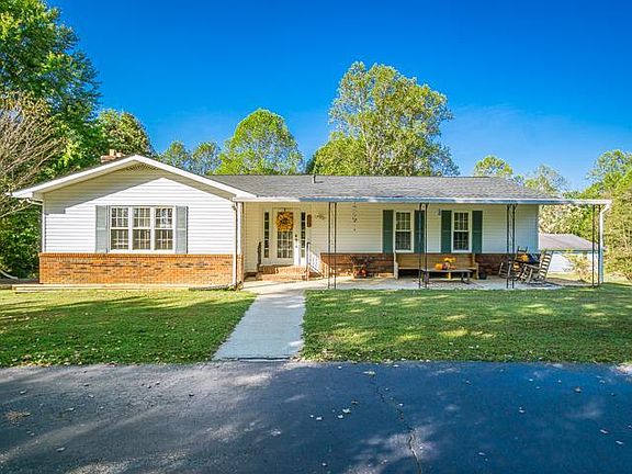 3rd image of 219 Poplar Grove Ln