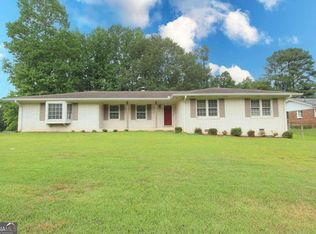 5703 Woodland Dr, Douglasville, GA 30135