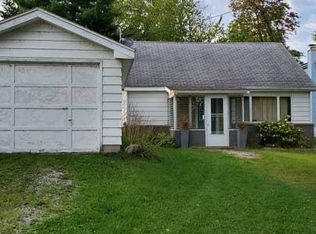 6561 S State Route 10, Knox, IN 46534
