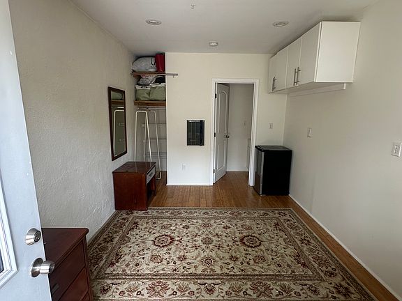 3rd image of 8017 Campion Dr