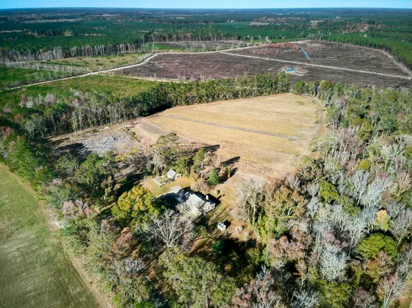 1317 Wolfe Creek Rd, Walterboro, SC 29488