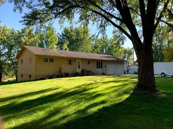 340 Andover Blvd NE, Ham Lake, MN 55304