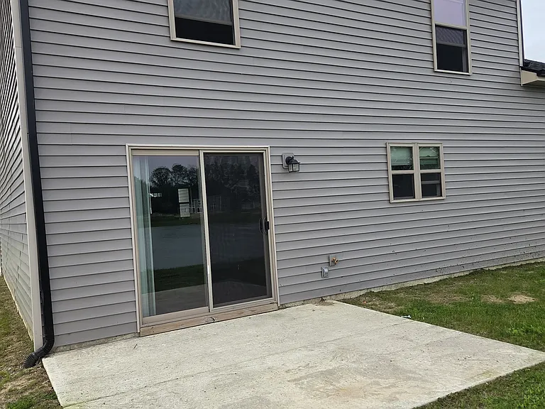 14834 Alessandria Dr — Photo 2