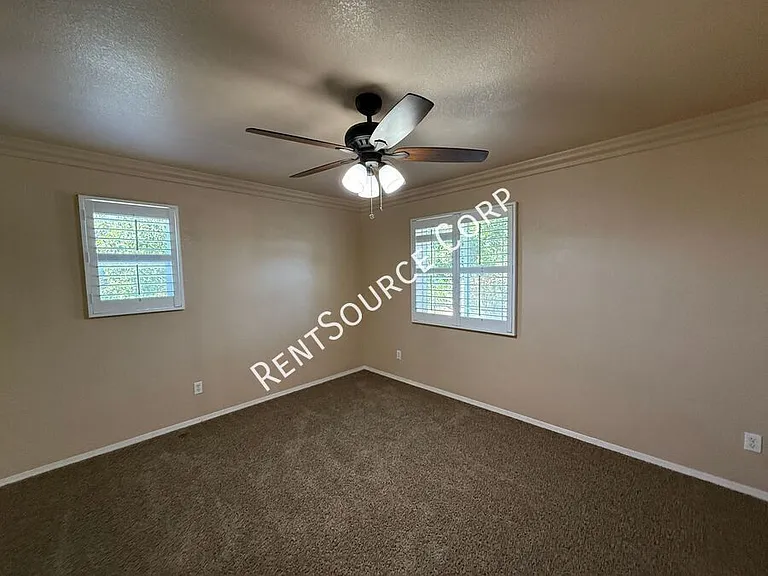 1311 Ponderosa Dr — Photo 12