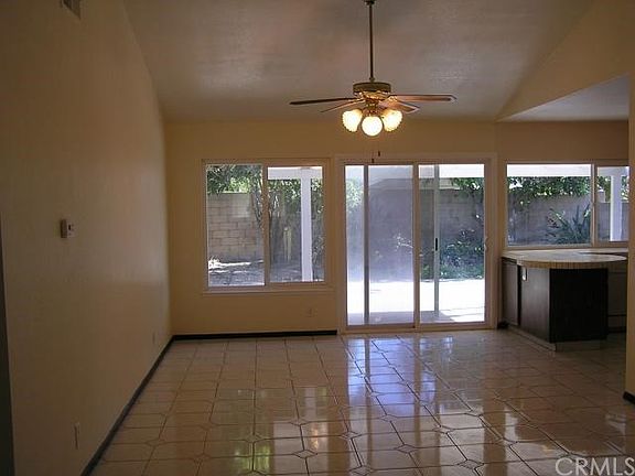 5th image of 2521 S Manitoba Dr