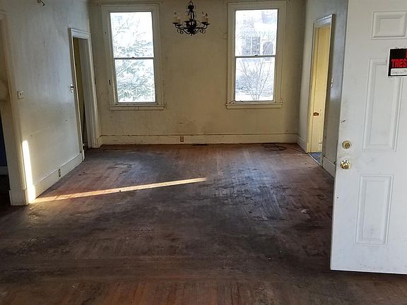 5th image of 48 Gates Dr