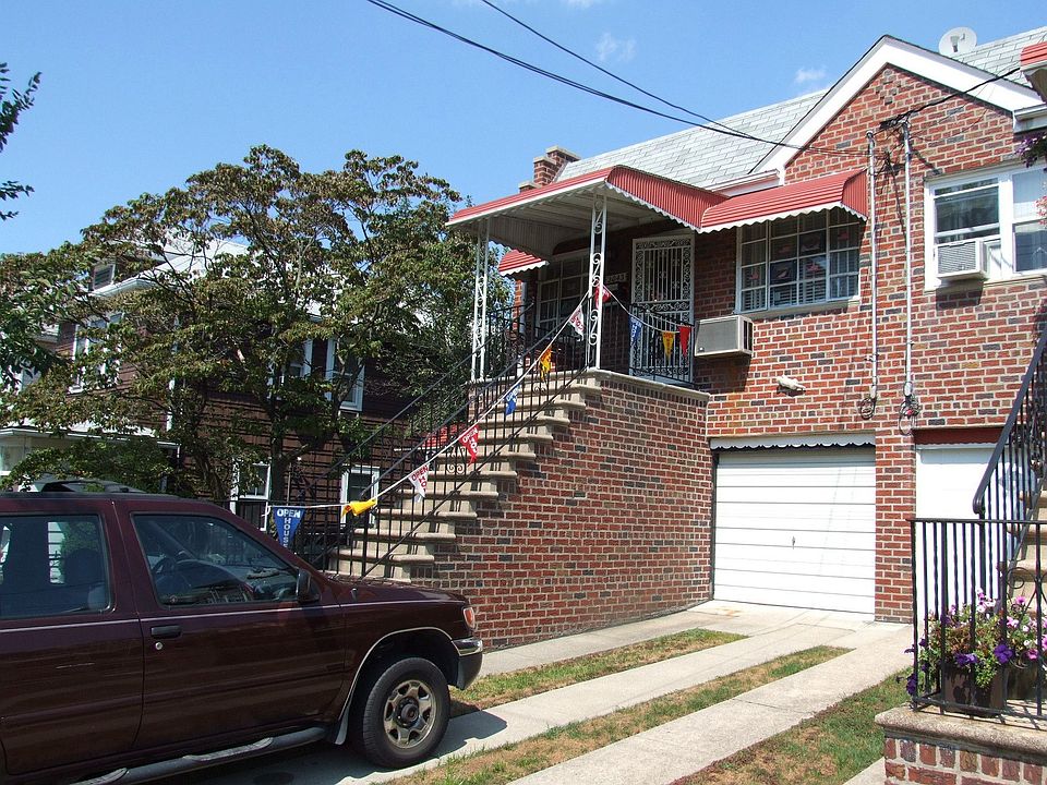 1st image of 2043 E 61st St
