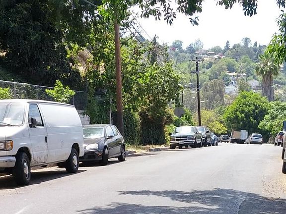 5th image of 5081 Aldama St