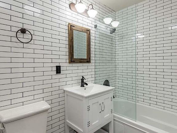 5th image of 38 Newell St APT 1
