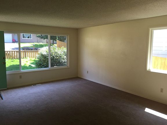 2nd image of 5710 E Roosevelt Ave